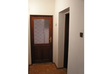 Slovacia Byt Dolný Kubín, Exteriorul